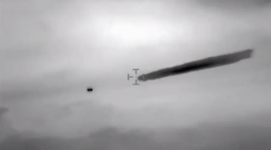 Chilean Navy Declassifies Inexplicable UFO Footage After 2yr